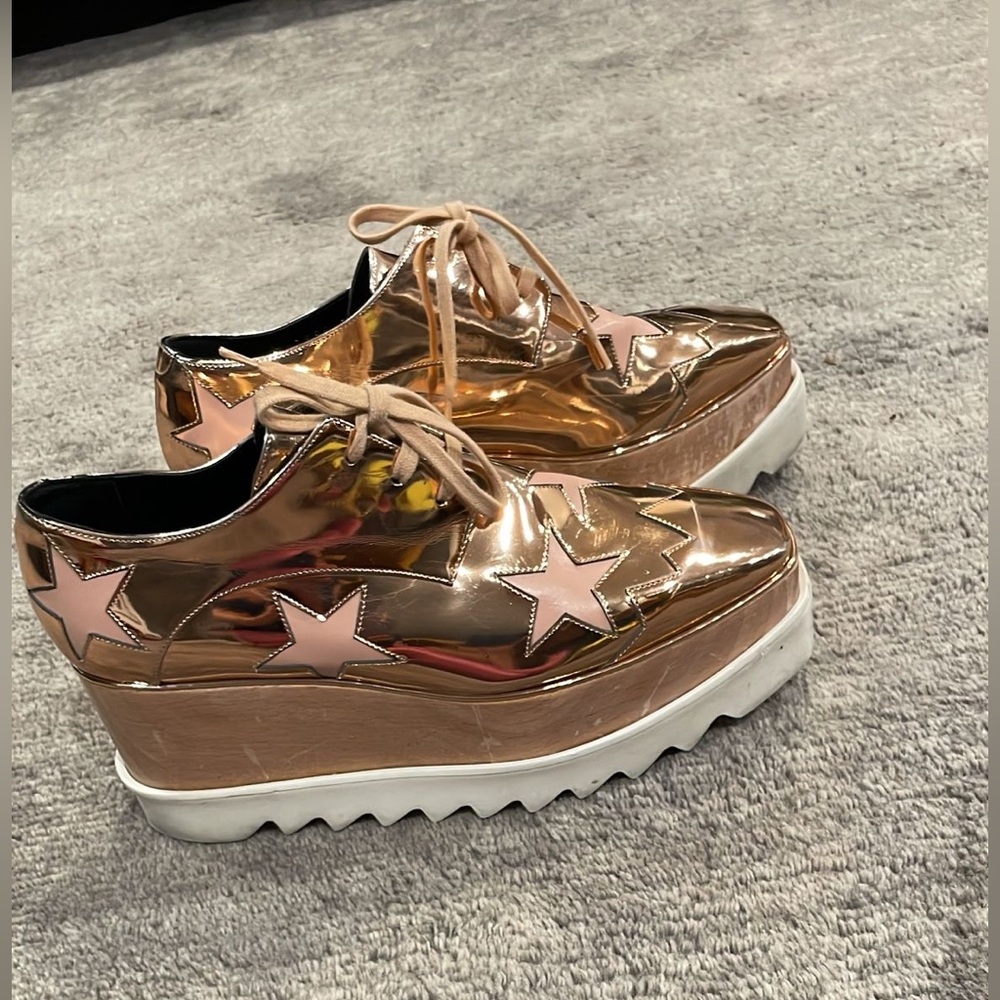 Rose Gold Elyse with White Platform